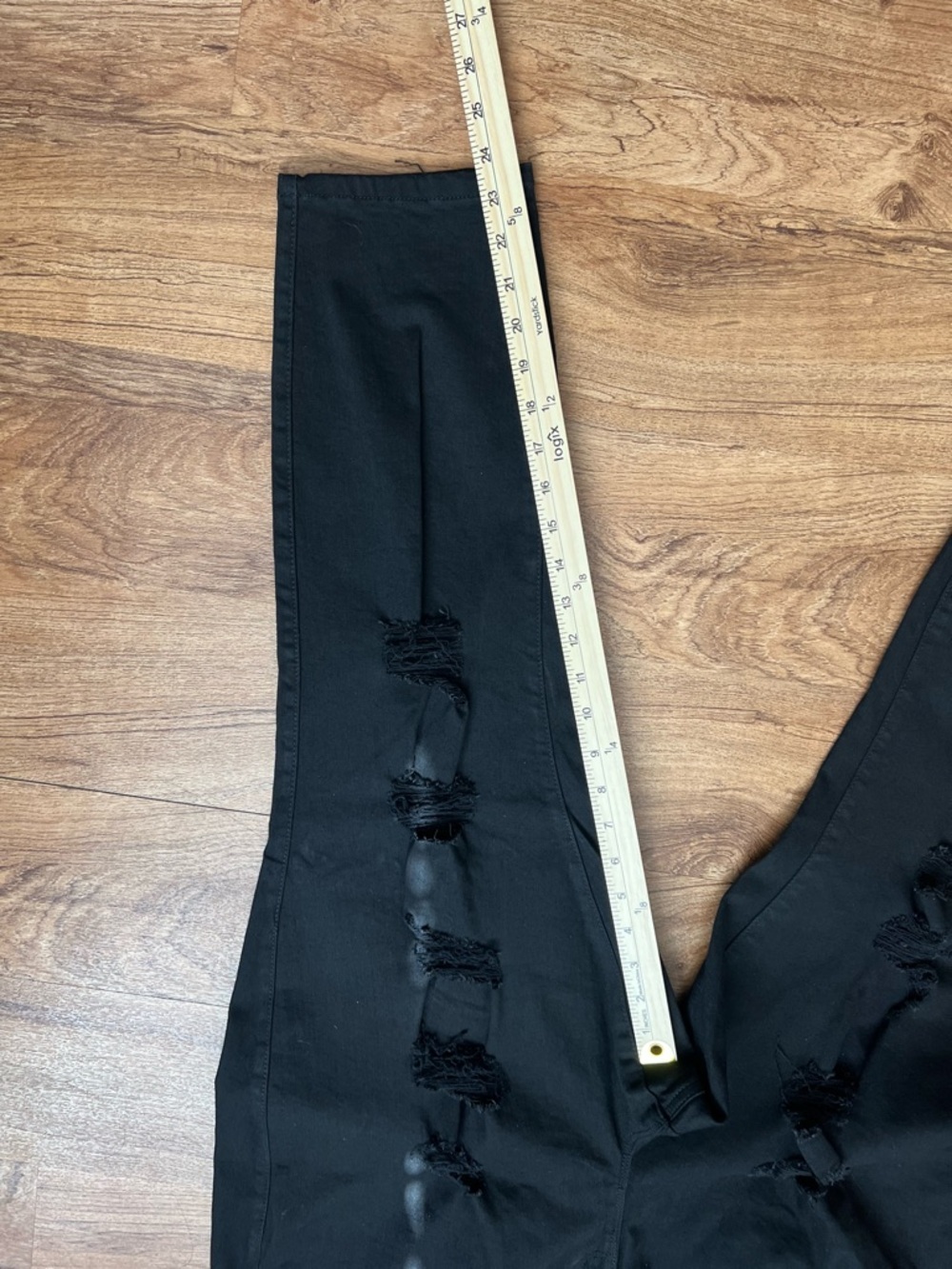 Torrid Bombshell Skinny Jeans 24S Black High Rise Distressed Stretch Plus Size - Picture 11 of 12